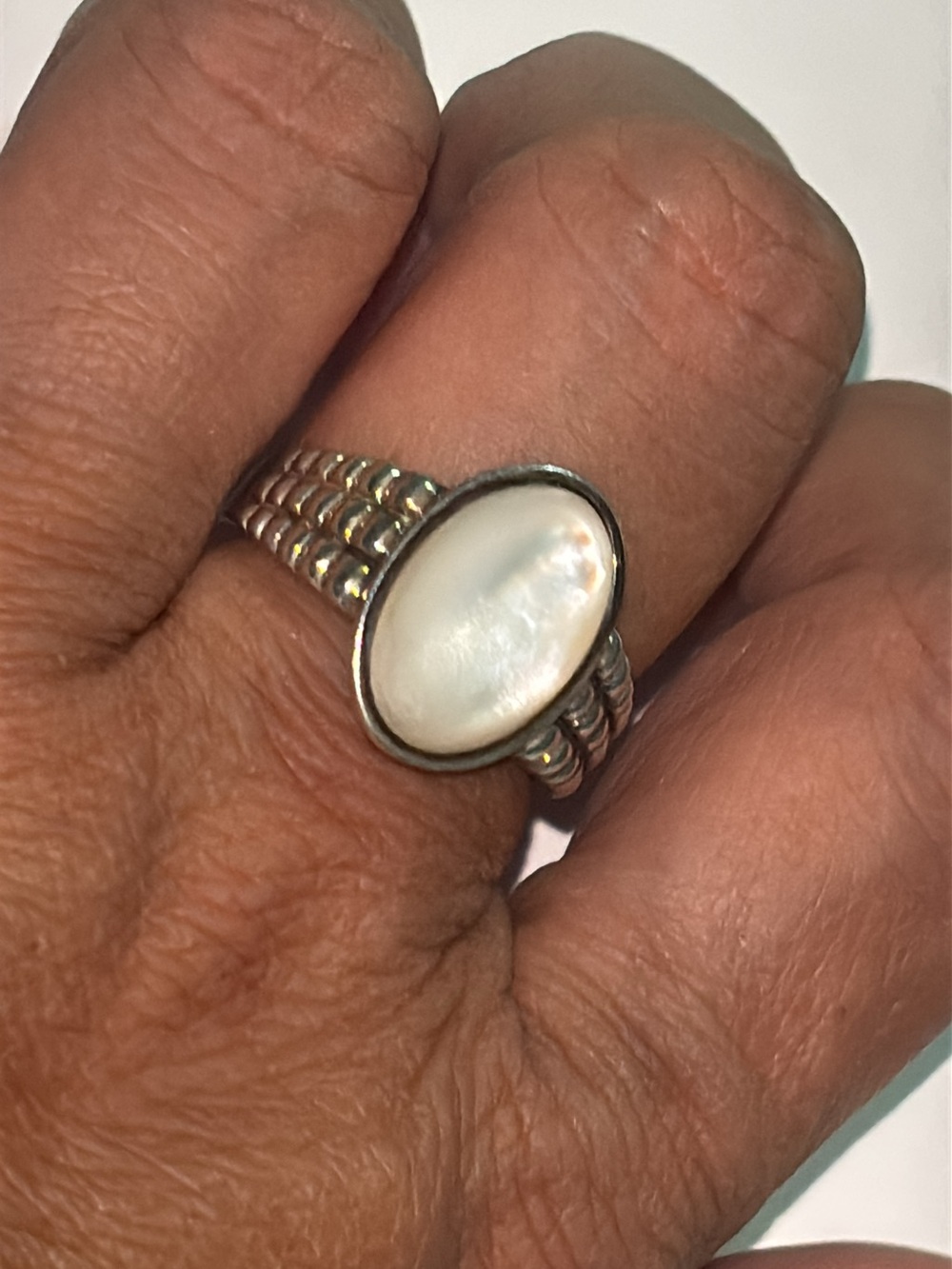 Sterling Silver Mother of Pearl Ring